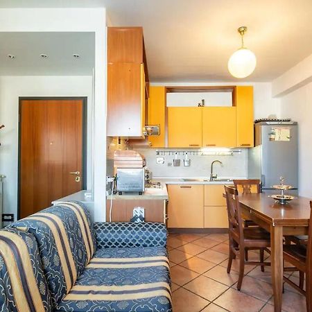 Suite Con 2 Balconi - 6 Guest Prato  Exterior foto
